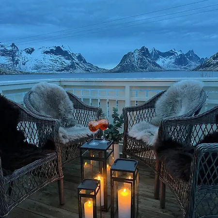 Nyaraló Valen House, Reine