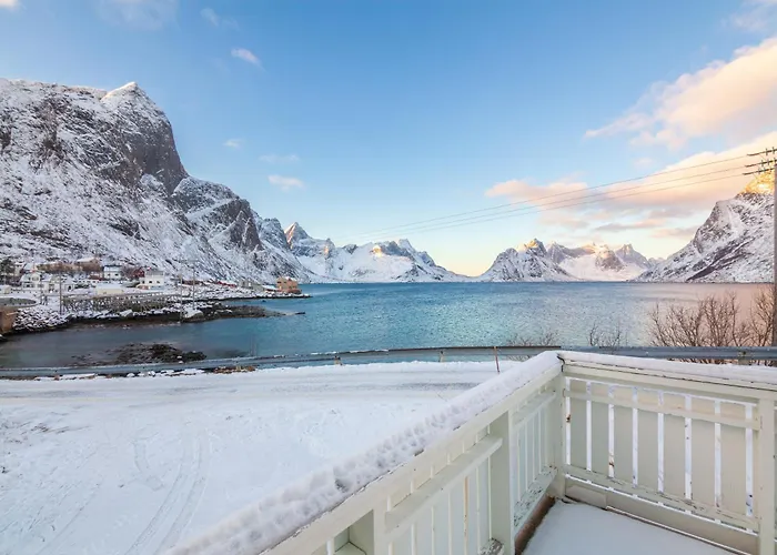 Semesterbostad Valen House, *