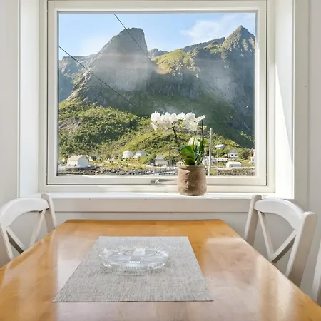 Valen House, Dom wakacyjny