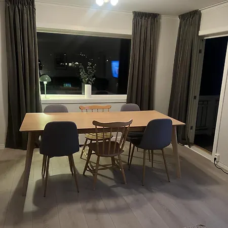 Dom wakacyjny Valen House,